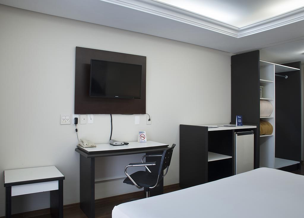 Master Grande - Proximo Ao Palacio Do Governo Hotel Porto Alegre