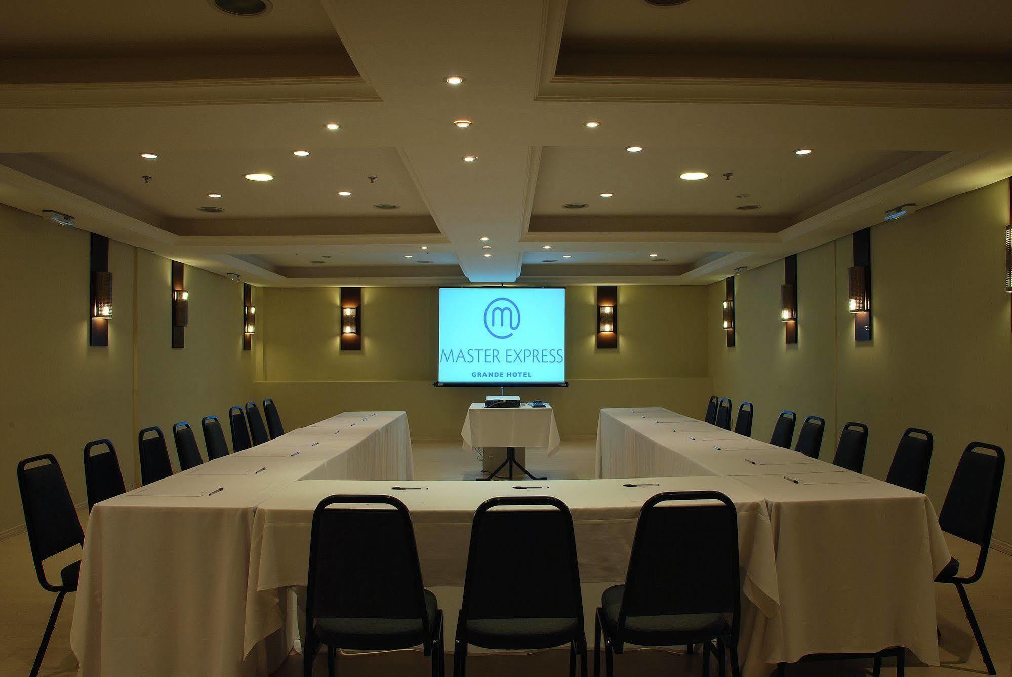 Hotel Master Grande - Proximo Ao Palacio Do Governo 3*